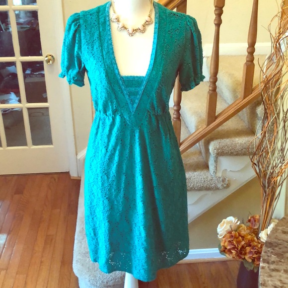 Eyelet Dress 💞 - Picture 8 of 8